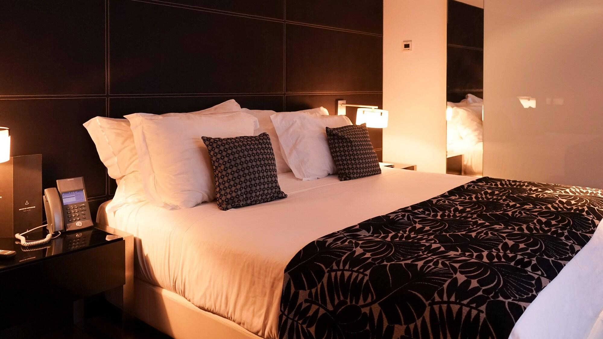 Hotel Inffinit Vigo Kültér fotó